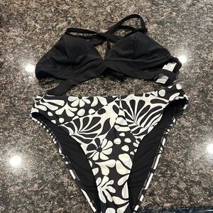 Cupshe Black and White Floral Bikini